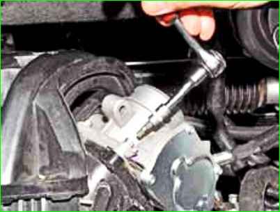 Снятие дроссельного узла