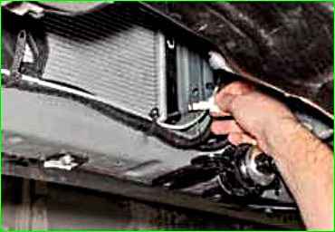 Как заменить охлаждающую жидкость двигателя