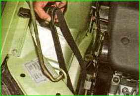 Заміна ременя генератора Лада Гранта