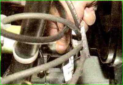 Снятие катушки зажигания