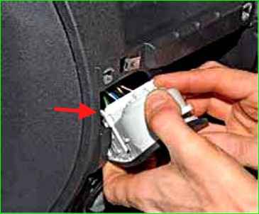 Переключатель наружного освещения