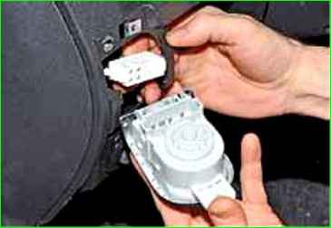 Переключатель наружного освещения