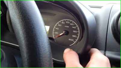 Снятие и установка щитка приборов