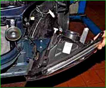 Замена блок-фары