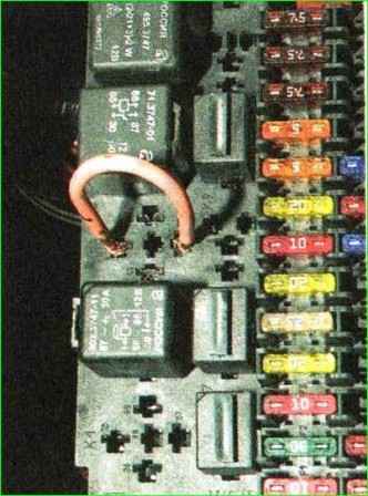 Проверка включения стартера Лада Гранта