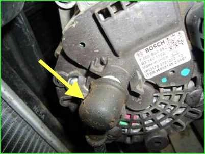 Checking and replacing the voltage regulator