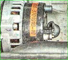 Checking and replacing the voltage regulator