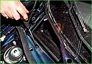 Замена фильтра вентиляции салона Лада Гранта