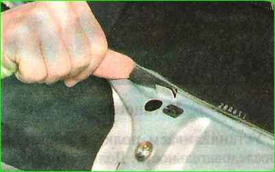 Как заменить ветровое стекло автомобиля Лада Гранта