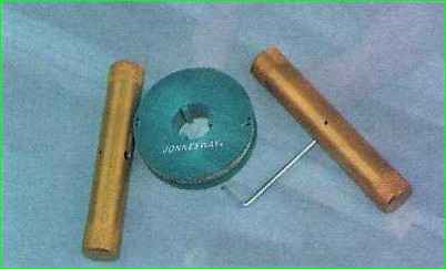 Как заменить ветровое стекло автомобиля Лада Гранта