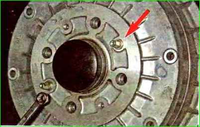 Как заменить подшипник заднего колеса Лада Гранта