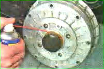 Как заменить подшипник заднего колеса Лада Гранта