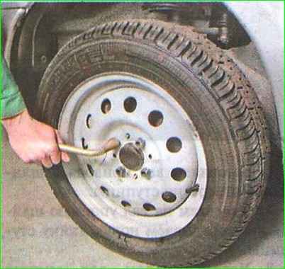 Замена колеса