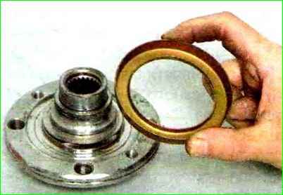 How to replace the front wheel bearing