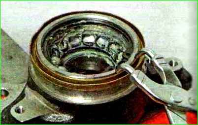 How to replace the front wheel bearing