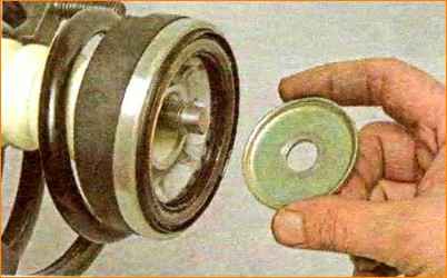 Замена передней стойки автомобиля Лада Калина