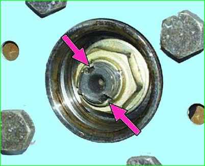 Как заменить подшипник заднего колеса Лада Гранта