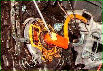 Особенности демонтажа рулевого колеса автомобиля Лада Гранта