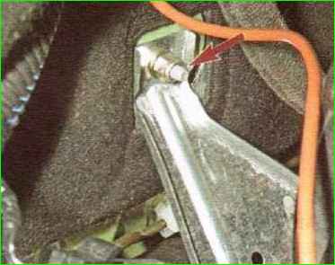 Снятие и установка рулевого механизма Лада Гранта