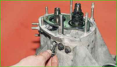 Разборка и сборка коробки передач