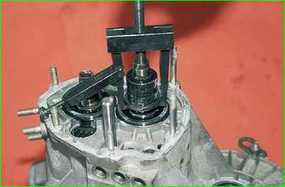 Разборка и сборка коробки передач