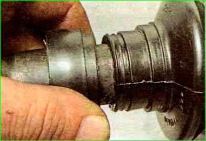 Снятие наружного шарнира