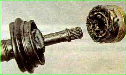 Снятие наружного шарнира