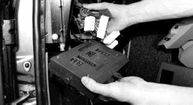 Снятие и установка монтажного блока салона УАЗ Патриот