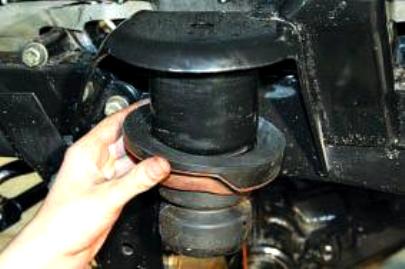 Замена буфера сжатия передней подвески УАЗ Патриот