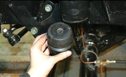 Замена буфера сжатия передней подвески УАЗ Патриот