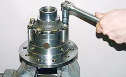 Разборка и сборка дифференциала УАЗ Патриот