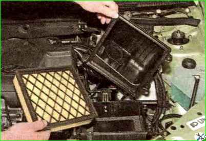 Заміна елемента фільтра двигуна