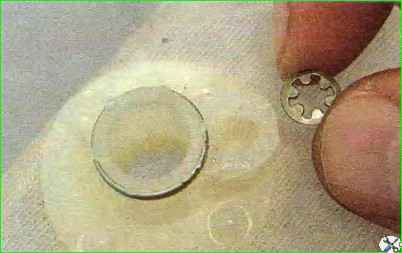 So entfernen Sie das Kraftstoffmodul Lada Kalina