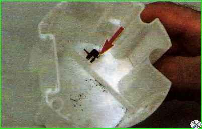 So entfernen Sie das Kraftstoffmodul Lada Kalina