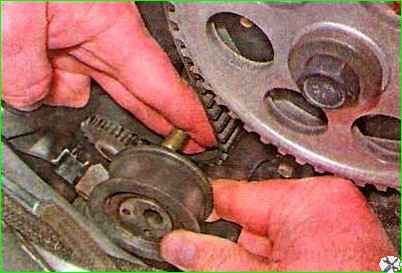 Замена ролика привода ГРМ с натяжным роликом