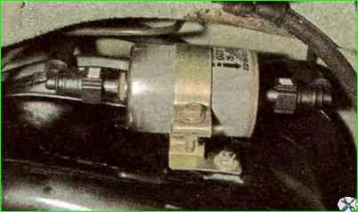 So wechseln Sie den Kraftstoffreinigungsfilter Lada Kalina