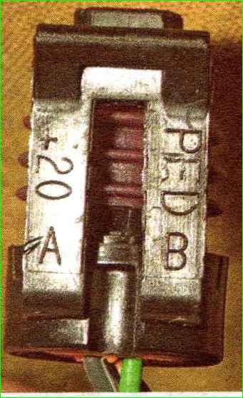 Comprobación de la respuesta del sensor del acelerador