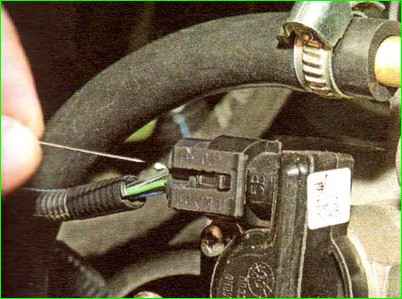 Comprobación del funcionamiento del sensor del acelerador