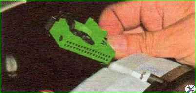 Снятие и установка щитка приборов на Ладе Калине