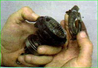 Anlasser demontieren und demontieren