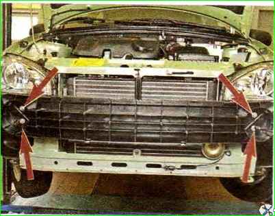 Entfernung der vorderen Stoßstange