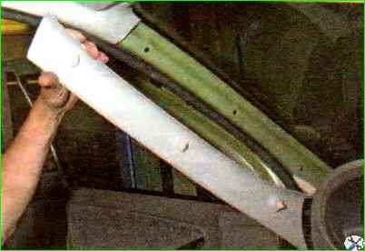 Снятие и установка панели приборов