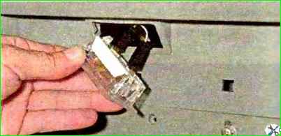 Снятие и установка панели приборов