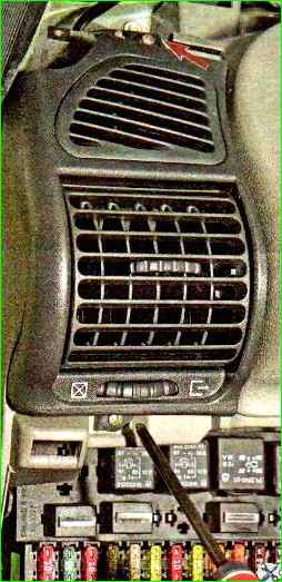 Снятие и установка панели приборов