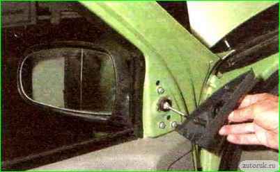 Снятие наружного зеркала