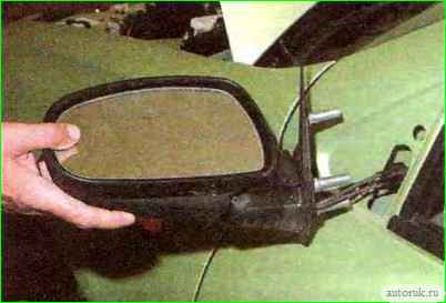 Снятие наружного зеркала