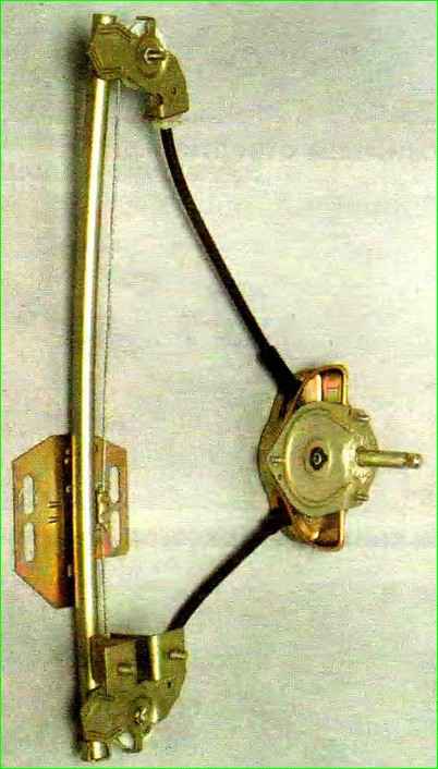 Замена механизма стеклоподъемника задней двери