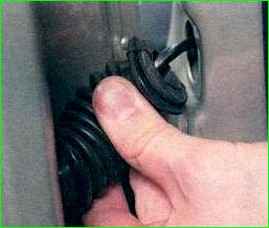 Снятие и установка задней двери