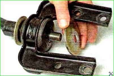 Замена растяжки и кронштейна подвески