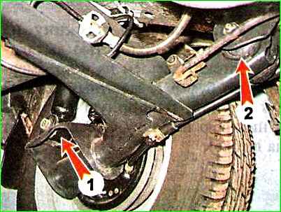 Проверка состояния задней подвески